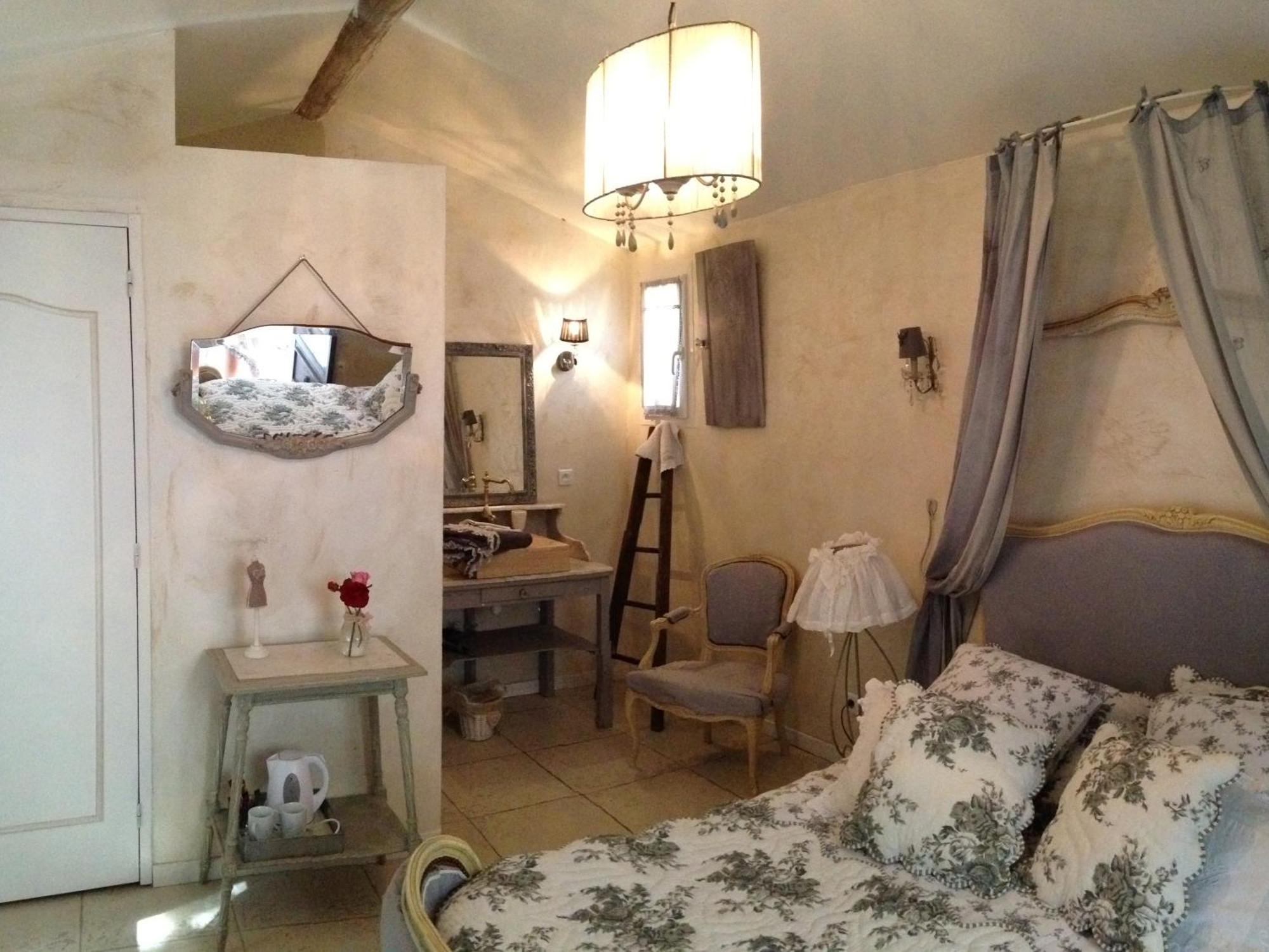 Le Moulin De Sonnailles Bed & Breakfast Cabries Phòng bức ảnh